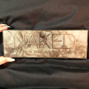 Naked Smoky pallete